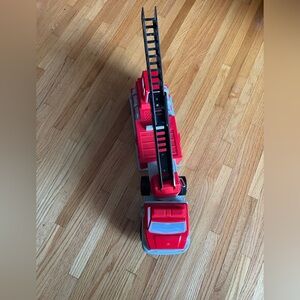 Tonka Steel Classics Hook N’ Ladder Fire Truck